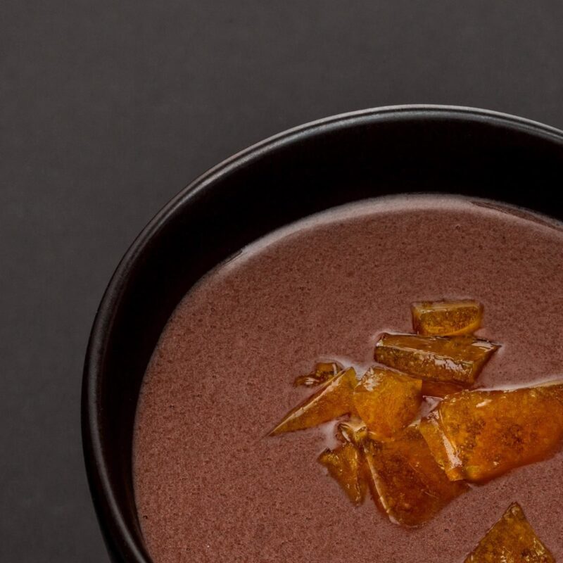 Gluténmentes Karamell ízű desszert csokoládédarabokkal