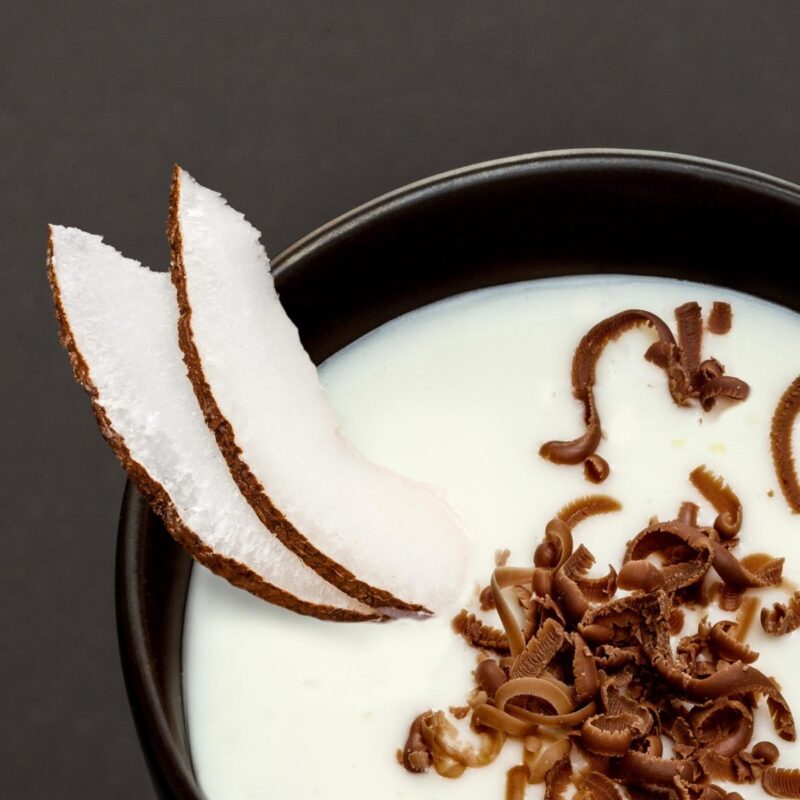 Gluténmentes Kókuszos desszert csokoládédarabokkal