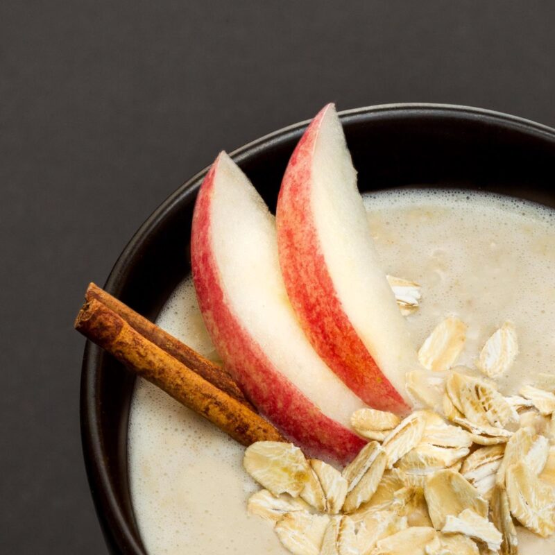 Almás-fahéjas ízű zabkása