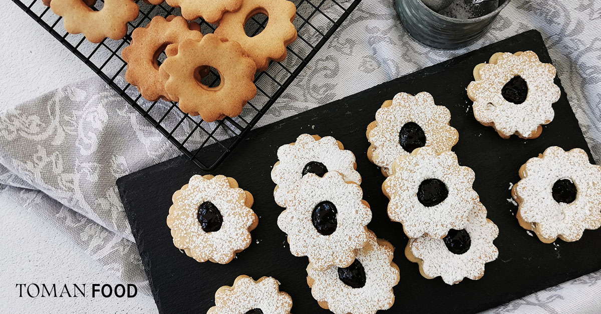Gluténmentes linzer Toman lisztből tej és cukormentesen